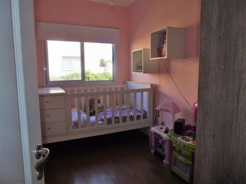 Venta Villa Sarmiento Triplex 4 Amb. Apto Credito