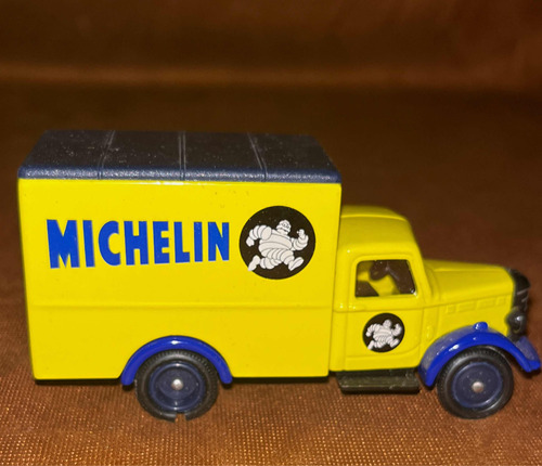 Camión Corgi En Caja Michelin De Colección, Nuevo