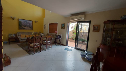 Imagen 11 de 14 de Venta Townhouse Valles De Camoruco Valencia