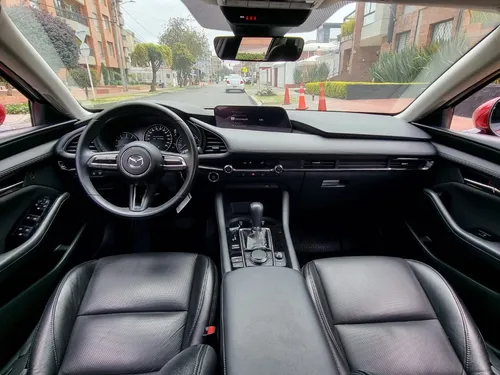Mazda 3 2.0 Touring