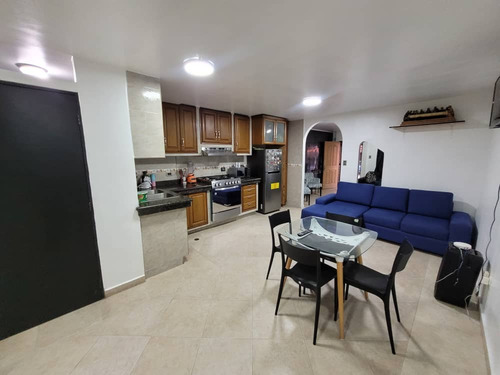Townhouse En Venta En Urbanización Tazajal, Res. Villa Florencia