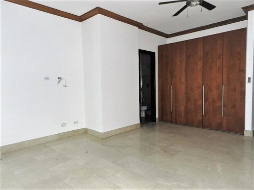 Imagen 6 de 14 de Venta De Apartamento De 306 M2 En Ph Pacific Point 20-5624