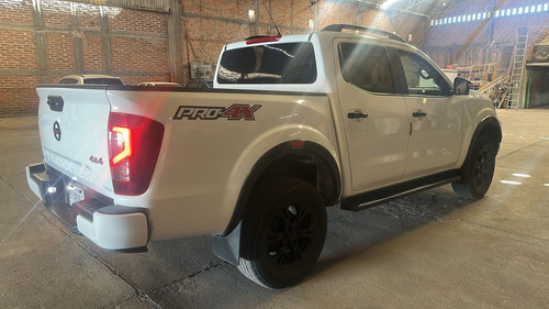 Nissan Frontier 4.0 Pro-4x V6 4x4 At