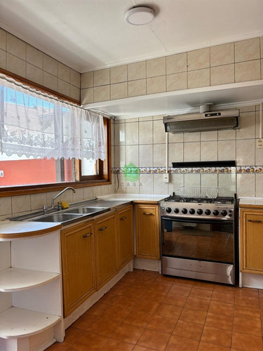 Casa En Venta Ideal Para Inversion - Valdivia