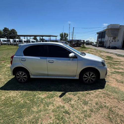Toyota Etios 1.5 Xls
