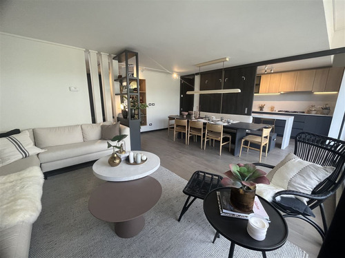 Towhouse Con Patio Y Azotea En Venta 3 Dorm. En Las Condes