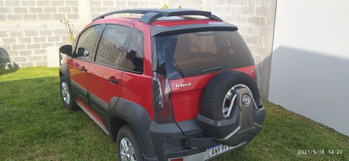 Imagem 3 de 15 de Fiat Idea 2013 1.8 16v Adventure Flex 5p