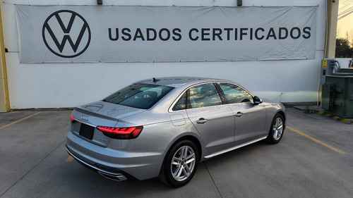 Audi A4 S Tronic Select