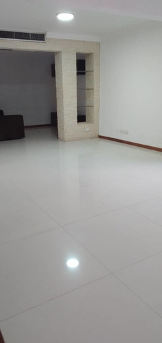 Imagen 6 de 9 de Twohouse En Venta En Lechería