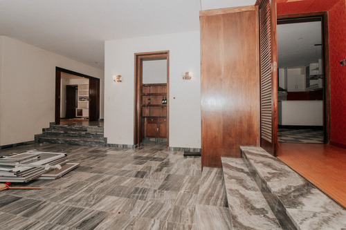 Excepcional Casa En Venta En La Ciudad De Concordia