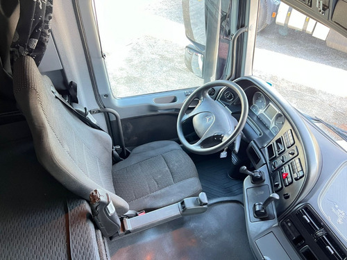 Imagem 11 de 14 de Mercedes Benz Actros 2651 6x4 2016 Mb 2651