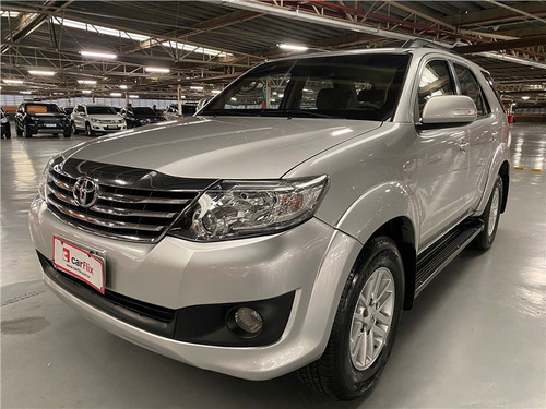 Toyota Hilux SW4 2.7 SR 4X2 16V FLEX 4P AUTOMÁTICO