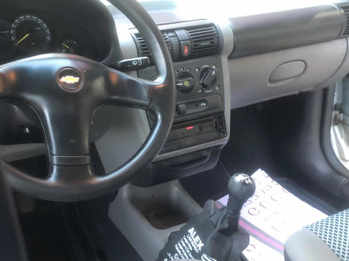 Imagem 9 de 11 de Chevrolet