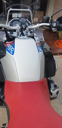 Imagen 13 de 16 de Bmw Gs 1200 Adv 30 Aniv