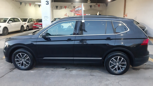 Imagen 6 de 15 de Volkswagen Tiguan 2018 1.4 Comfortline Plus At