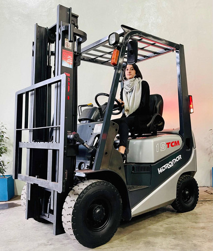 Autoelevador Tcm 1500kg Diesel Automatica
