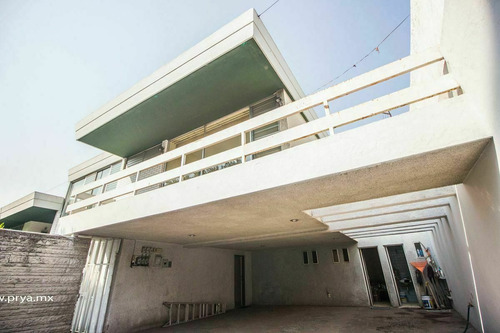 Casa En Venta En Vallarta Norte, Guadalajara