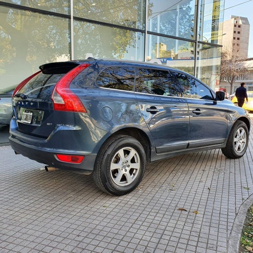Imagen 2 de 15 de Volvo Xc 60 2.0 Turbo Automática 2011 Marrocchi Exclusivos