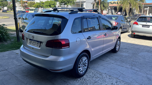 Volkswagen Suran 1.6 Comfortline 101cv
