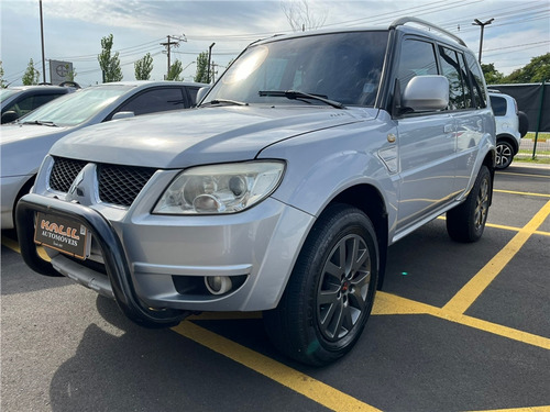 Mitsubishi Pajero TR4 2.0 4X4 16V 140CV FLEX 4P AUTOMÁTICO