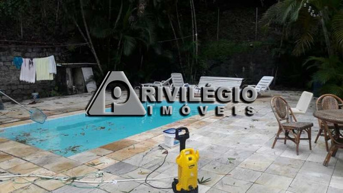 Casa De Rua À Venda, 8 Quartos, 3 Suítes, Cosme Velho - Rio De Janeiro/rj - 11323