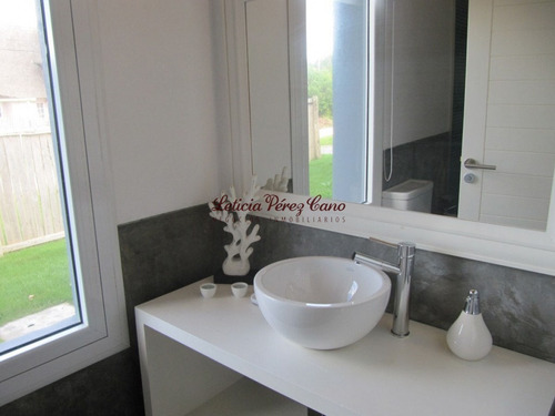 Venta De Casa En El Chorro 4 Dormitorios - Ref: 15441