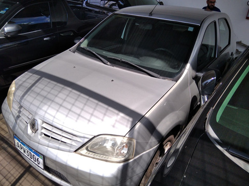 Imagem 2 de 6 de Renault Logan Expression 1.0 Prata 2008