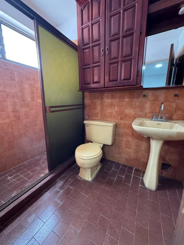 En Alquiler Apartamento Urb San Isidro Maracay Código 267284