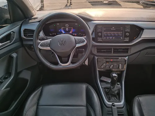 Volkswagen T-Cross TRENDLINE ST TP 1000CC T