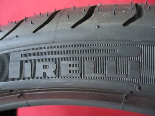 Par Pneu 225 35 Aro 20 Pzero Runflat (Usado)
