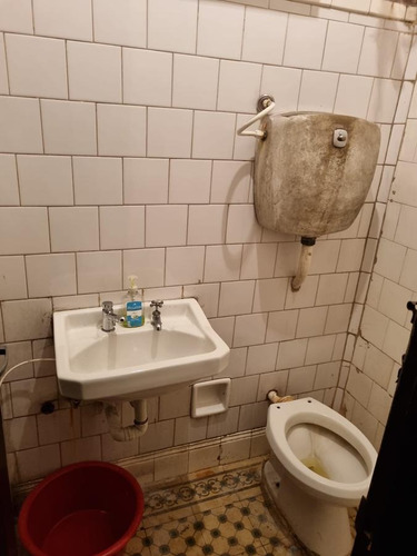 Imagen 9 de 30 de Casa -buenos Aires Esq Colon