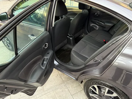 Nissan Versa 1.6 Advance Mt