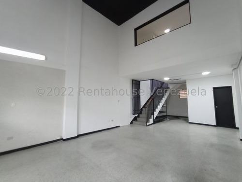 Imagen 2 de 23 de @enzococchioni.rah En Alquiler Amplio Local Comercial Av. Mariño Maracay 22-15716