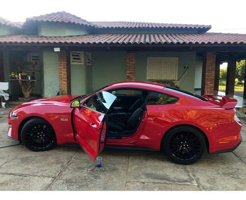 Ford Mustang Gt Premium 5.0