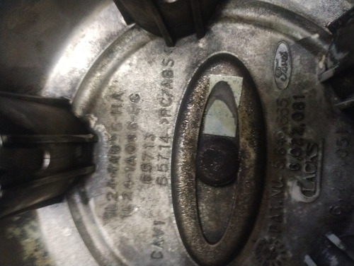 1 Tapa Copa Ford Explorer Original 2002-2005 (Usado)