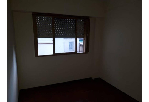 Imagen 11 de 19 de Dpto De 3 Ambientes A Metros De La Estacion Lanus