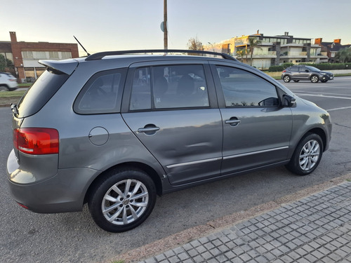 Volkswagen Suran 1.6 Imotion Highline