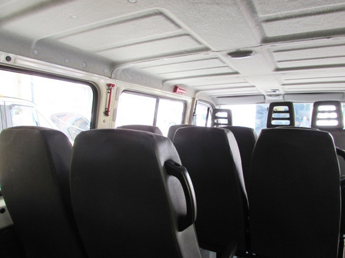 Fiat Ducato 2014 Usada Branca Passageiro