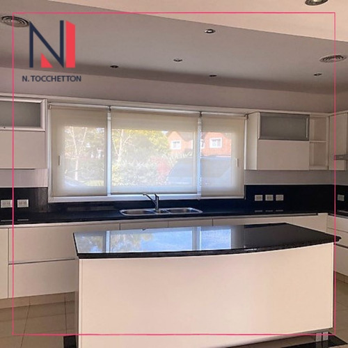 Imagen 7 de 17 de Casa En Venta En Campos De Alvarez