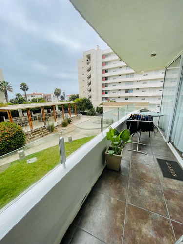Se Arrienda Año Corrido Sector Playa 2 Dorm 2 Baños