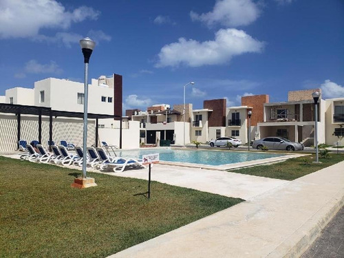 Imagen 2 de 23 de Casa En Renta En Playa Del Carmen
