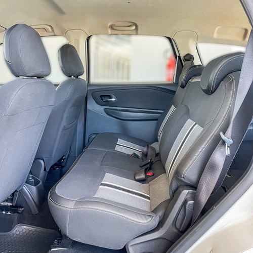 Imagem 6 de 9 de Chevrolet Spin