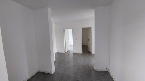 Casa En Barrio San Matias Lote Interno 6 Ambientes Con Pileta