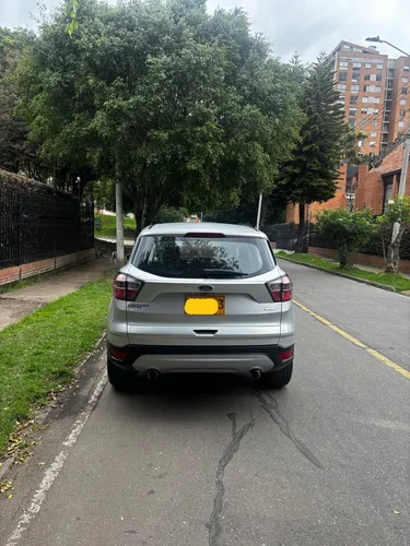 Ford Escape 2.0 Se 245 hp 4x2