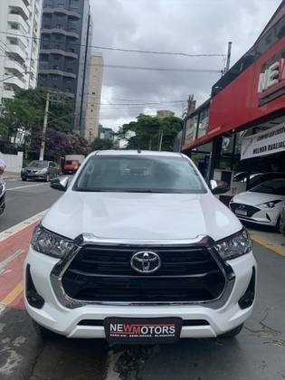 Imagem 2 de 9 de Toyota Hilux 2.8 D-4d Turbo Diesel Cd Srv 4x4 Automático