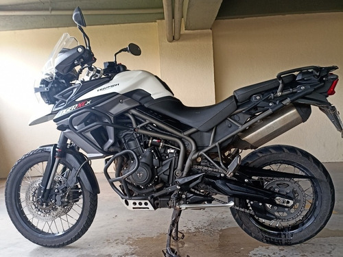 Triumph Tiger 800 Xcx