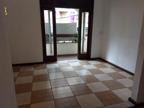 Imagem 5 de 15 de Casa Para Locação Em Nova Friburgo, Centro, 3 Dormitórios, 2 Banheiros, 1 Vaga - 301_2-1161566