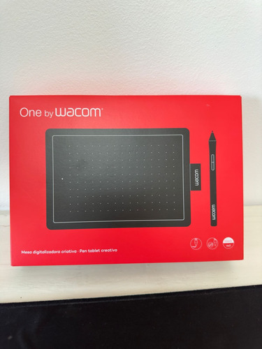 Tableta Gráfica Wacom One By Wacom Ctl-472  Negra Y Roja