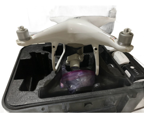 Dji Phantom 4 Pro+ Con Cámara C4k Blanco 3 Batería (partes) (Reacondicionado)