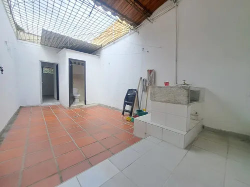 Casa En Arriendo En La Ceiba. Cod A20017